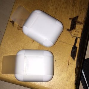 2 factory sealed Airpods no box